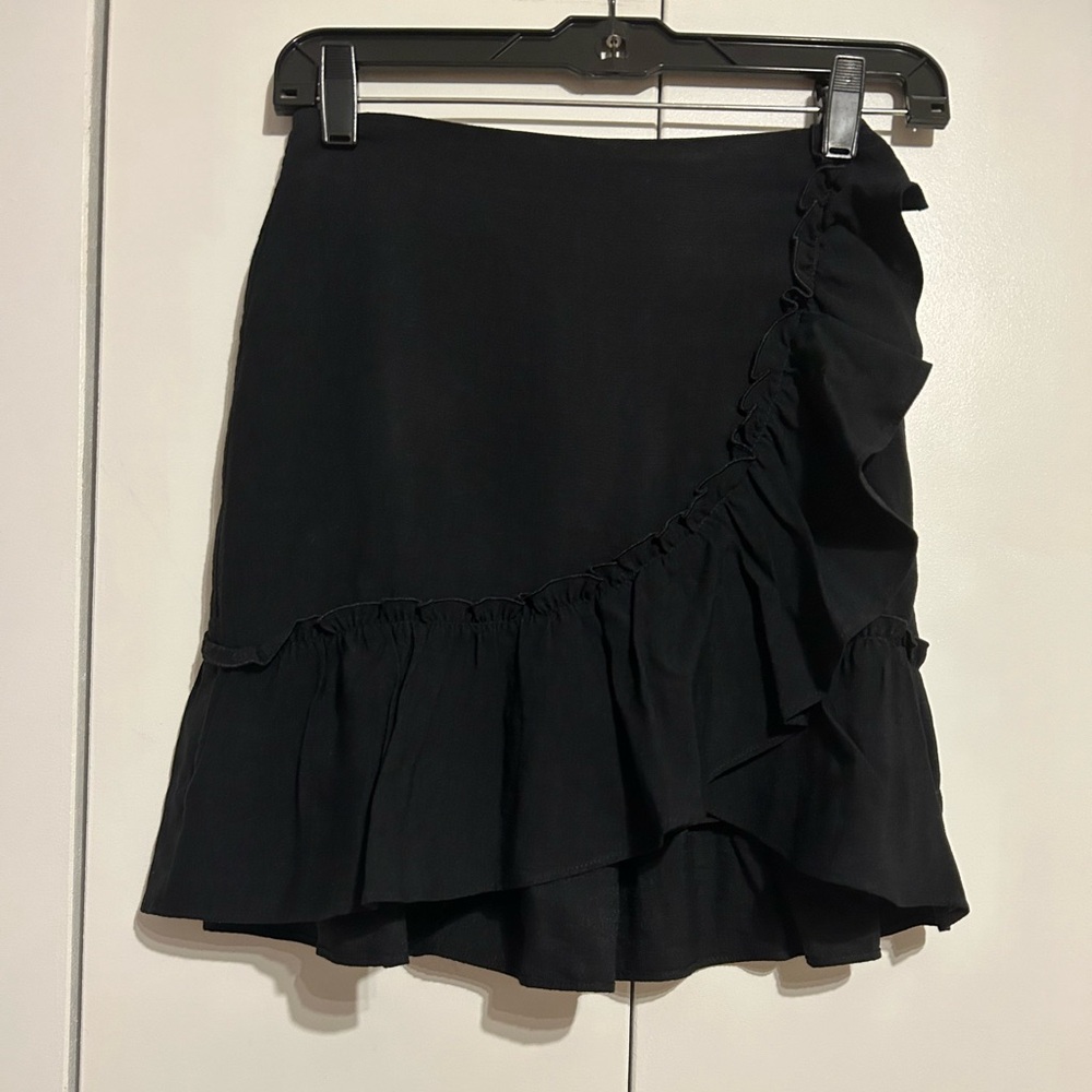 Express Black Ruffle Mini Skirt